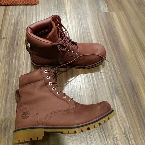 timberland 6 newmarket boot